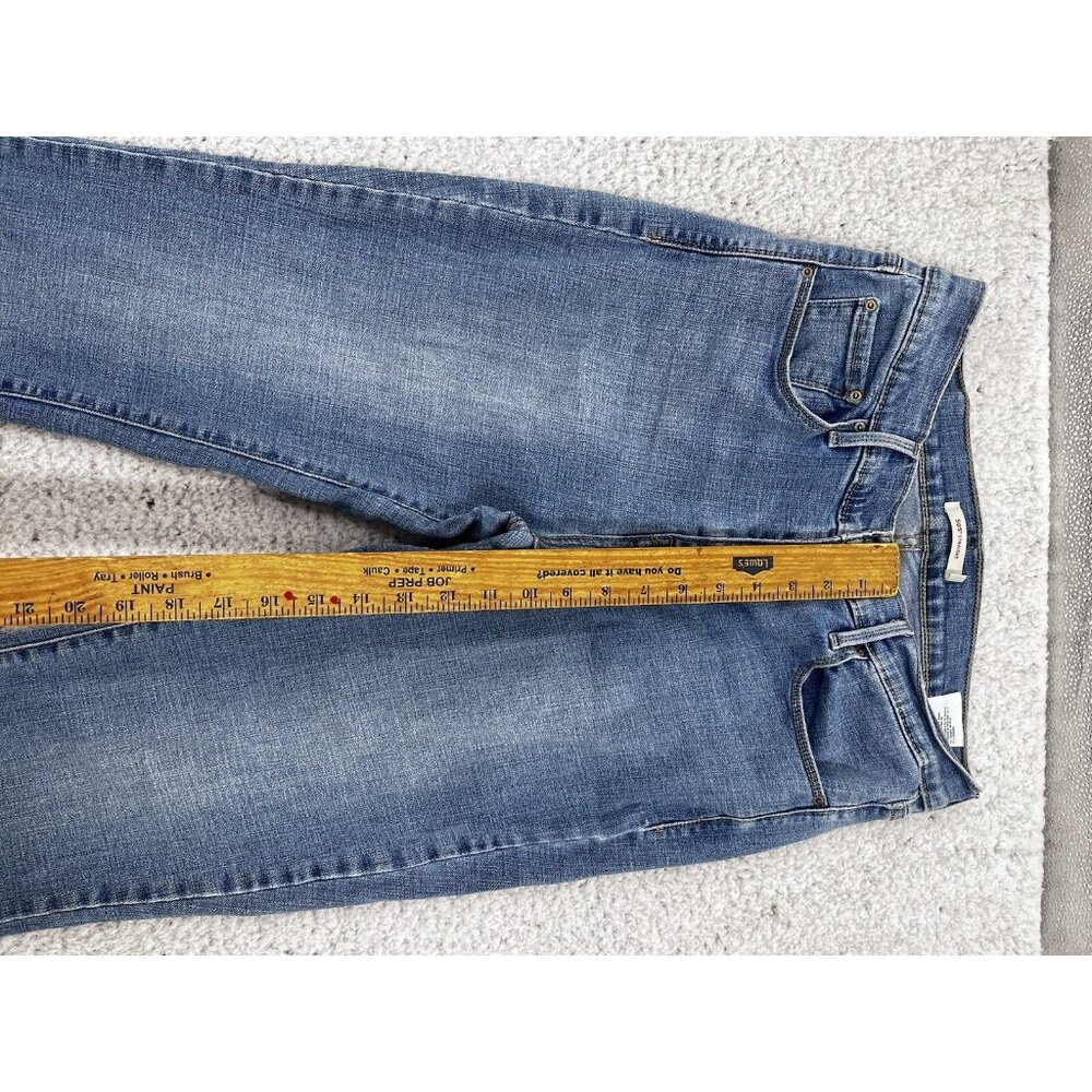 Levis Jeans Womens Size 10 505 Straight Hi-Rise Blue Medium Wash - Picture 4 of 11